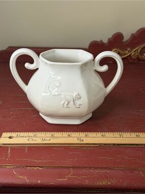 Juliska Monkey Double Handle Creamer Sugar Bowl White Ceramic Rare New